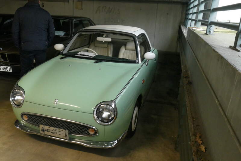 Nissan Figaro auf der Bremen Classic Motorshow 2020