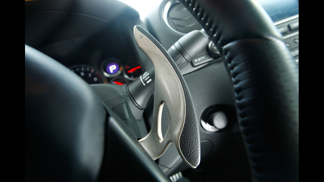 Nissan GT-R, Innenraum, Lenkrad, Detail