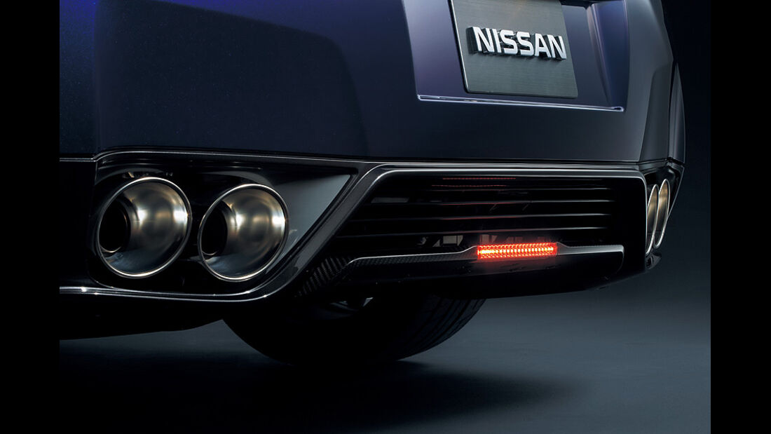 Nissan GT-R Modelljahr 2011, Rücklicht