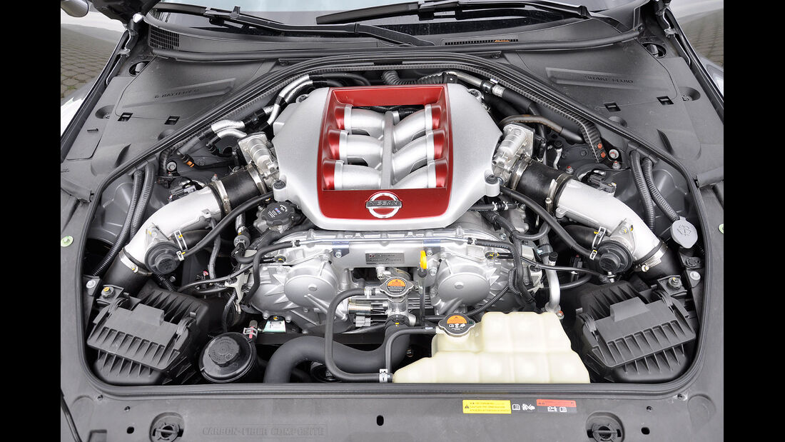 Nissan GT-R, Motor