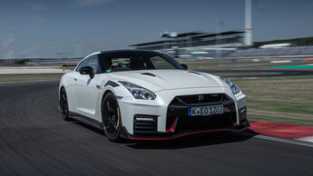 Nissan GT-R Nismo 2020