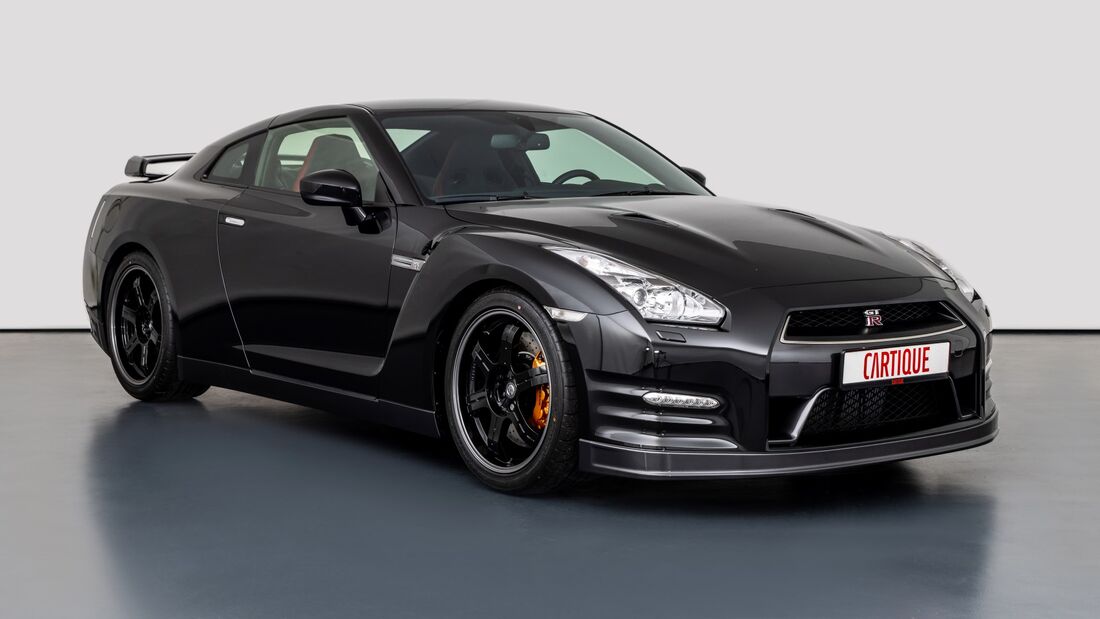 Nissan GT-R R35 Black Edition - Sebastian Vettel