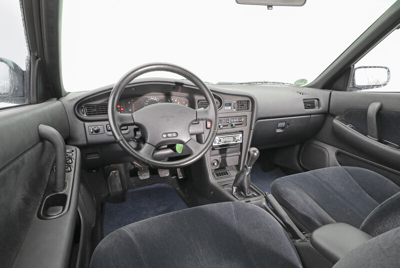 Nissan Maxima 3.0 V6, Interieur