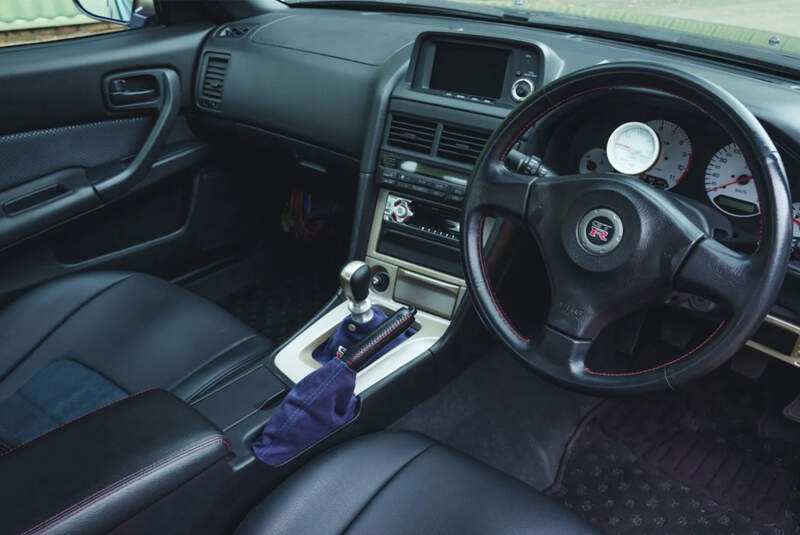 Nissan Skyline GT-R (1999)