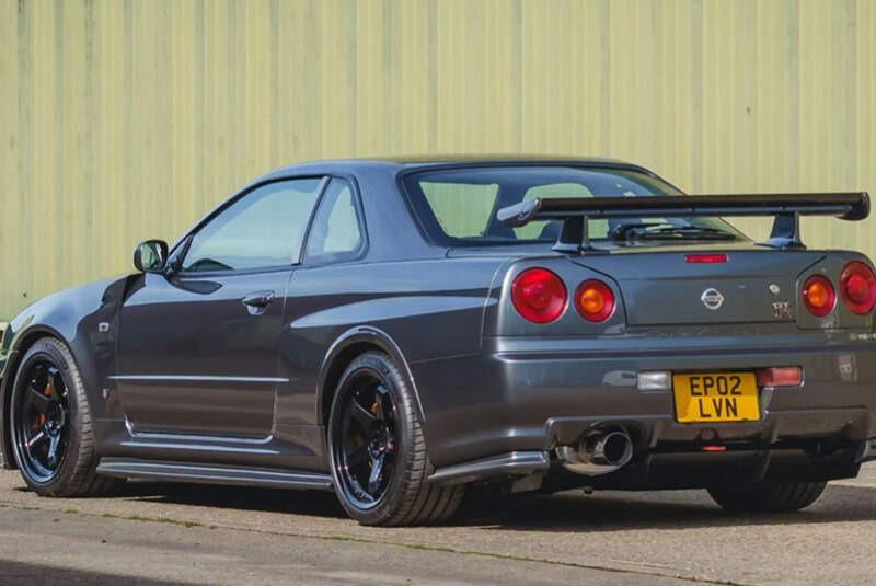 Nissan Skyline GT-R CRS by NISMO (2002)