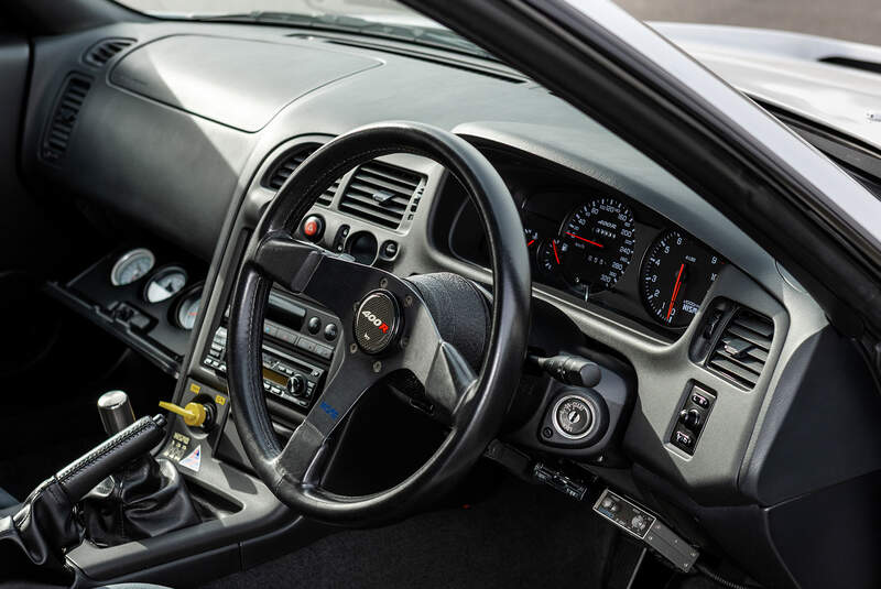 Nissan Skyline GT-R Nismo 400R (1996)