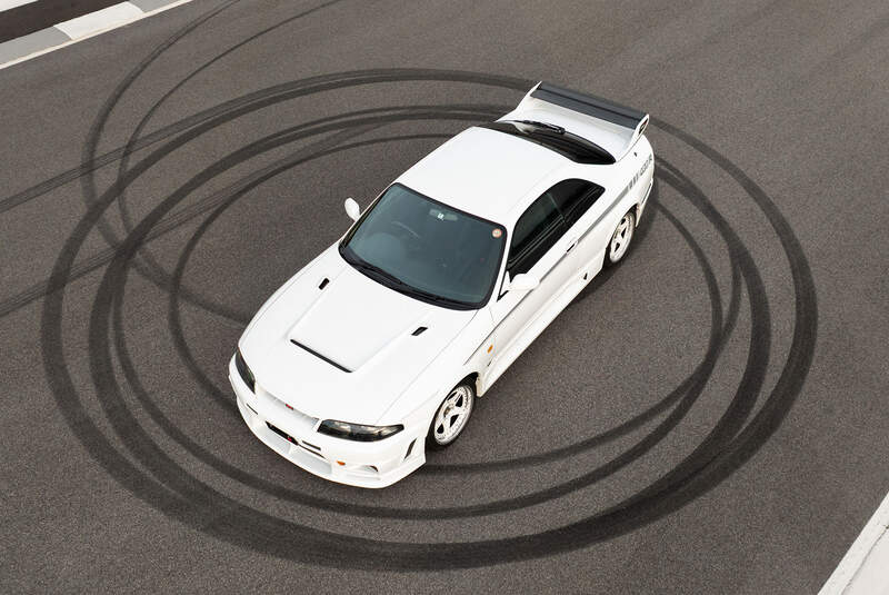 Nissan Skyline GT-R Nismo 400R (1996)