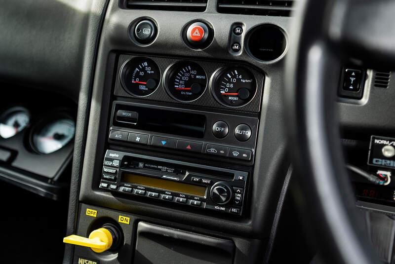 Nissan Skyline GT-R Nismo 400R (1996)