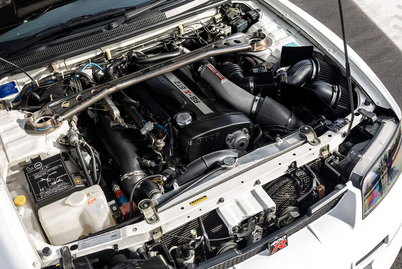 Nissan Skyline GT-R Nismo 400R (1996)