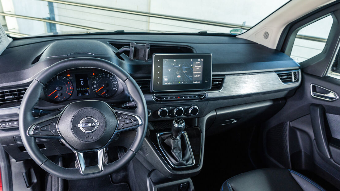 Nissan Townster, Cockpit