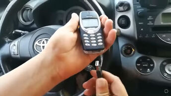 Nokia 3310, CAN-Bus-Hack