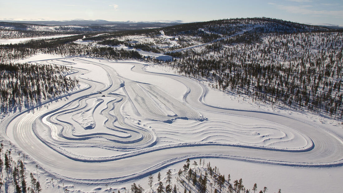 Nokian Tyres‘ Testgelände „White Hell“ Ivalo