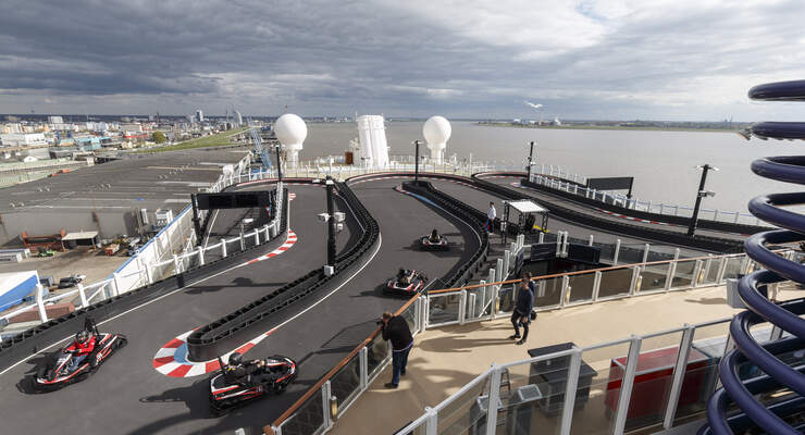 Norwegian Joy Kartbahn