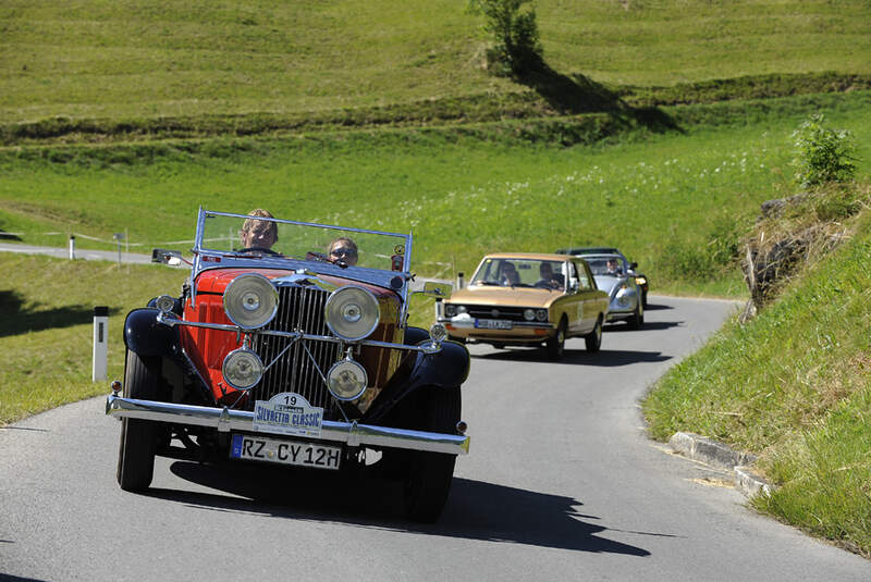 Oldtimer auf Bergstraße -  Silvretta Classic 2010