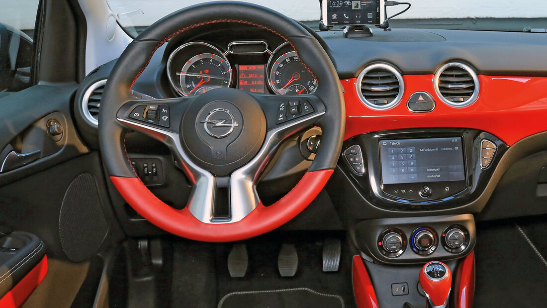 Opel Adam, Cockpit