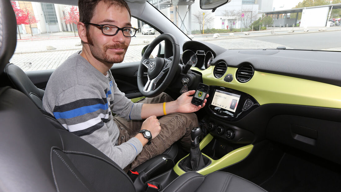Opel Adam, Cockpit, Bluetooth