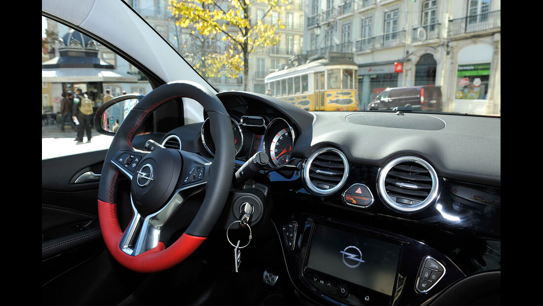 Opel Adam, Cockpit, Lenkrad