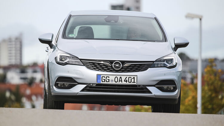 Opel Ruckruf Fur Insignia Und Astra Auto Motor Und Sport