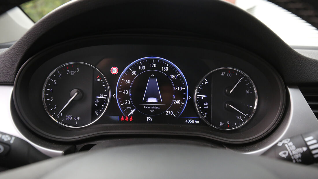 Opel Astra 1.2 DI Turbo, Interieur