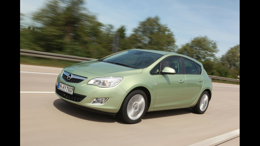 Opel Astra 1.4 Turbo, Seitenansicht