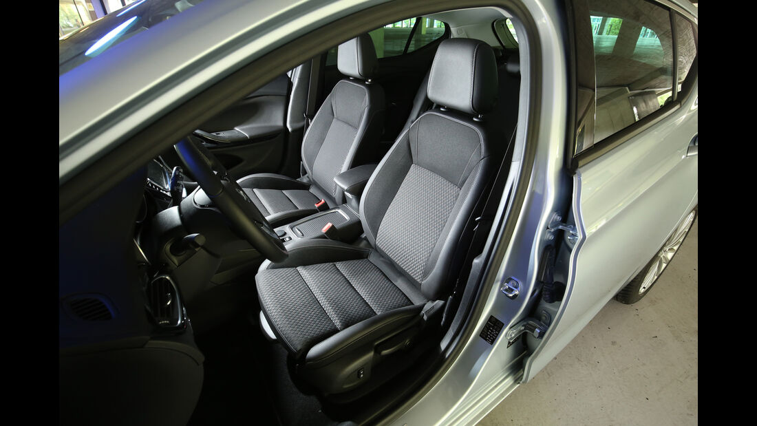 Opel Astra 1.6 Biturbo CDTI, Sitze