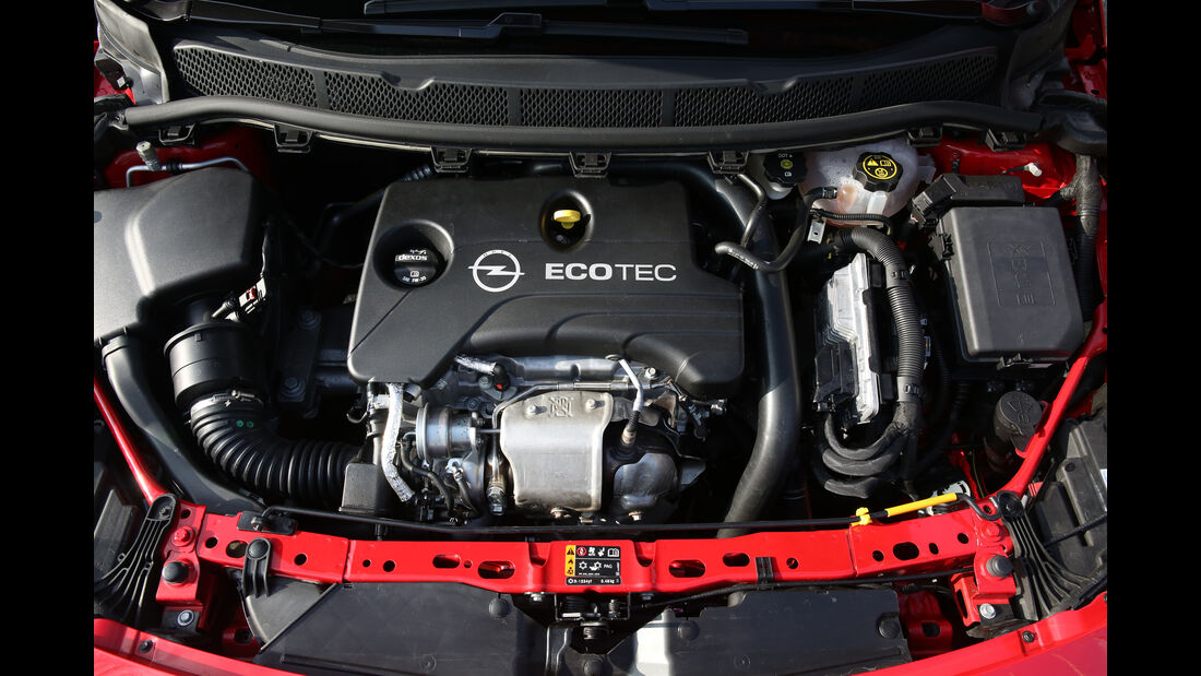 Opel Astra 1.6 CDTI gegen Opel Astra 1.0 DI Turbo