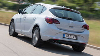 Opel Astra 1.6 SIDI Turbo, Heckansicht