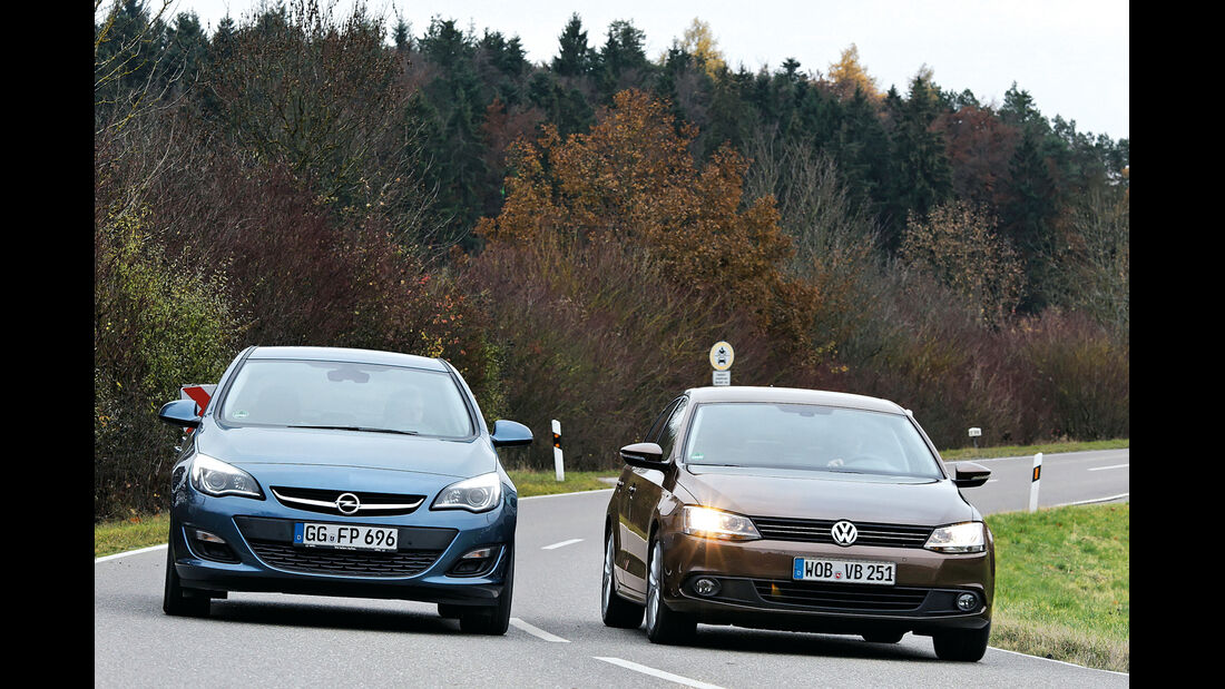 Opel Astra 1.7 CDTi Ecoflex, VW Jetta 1.6 TDI, Frontansicht