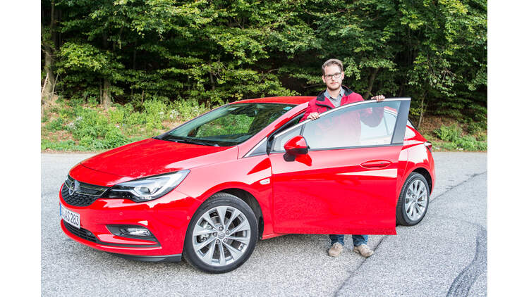 Fahrbericht Opel Astra 15 So Fahrt Die Funfte Generation Auto Motor Und Sport