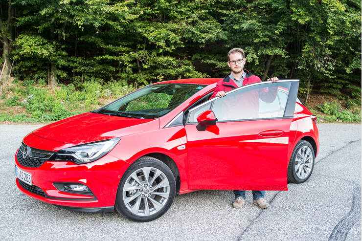 Fahrbericht Opel Astra 15 So Fahrt Die Funfte Generation Auto Motor Und Sport