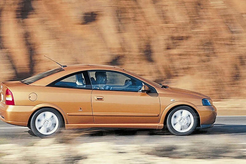 Opel Astra Coupé (2000-2004)