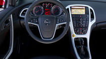 Opel Astra GTC, Cockpit