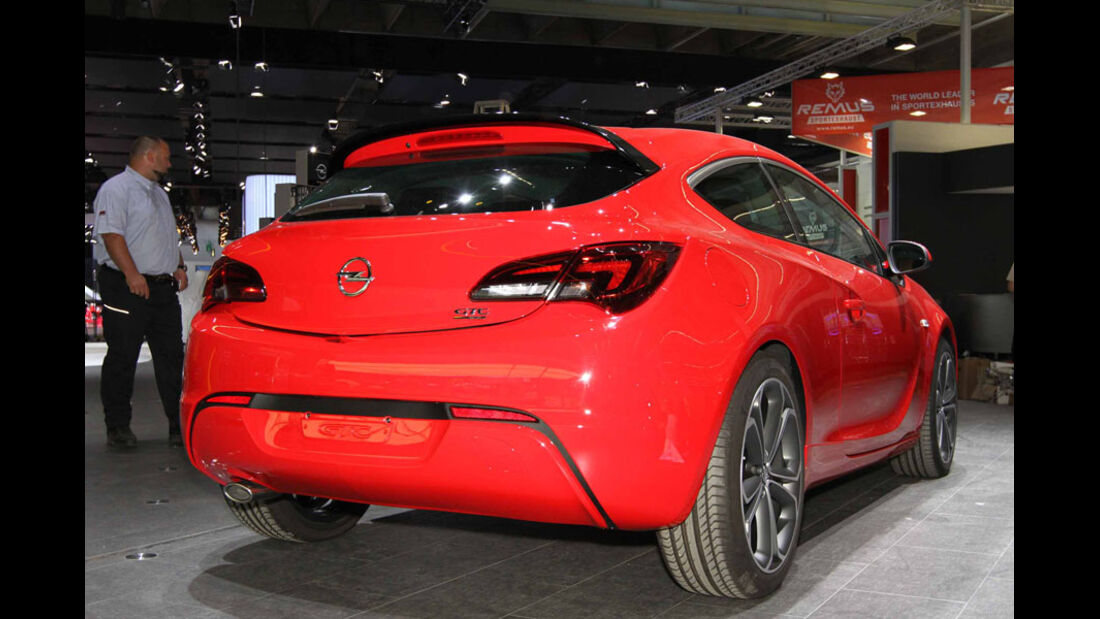 Opel Astra GTC IAA