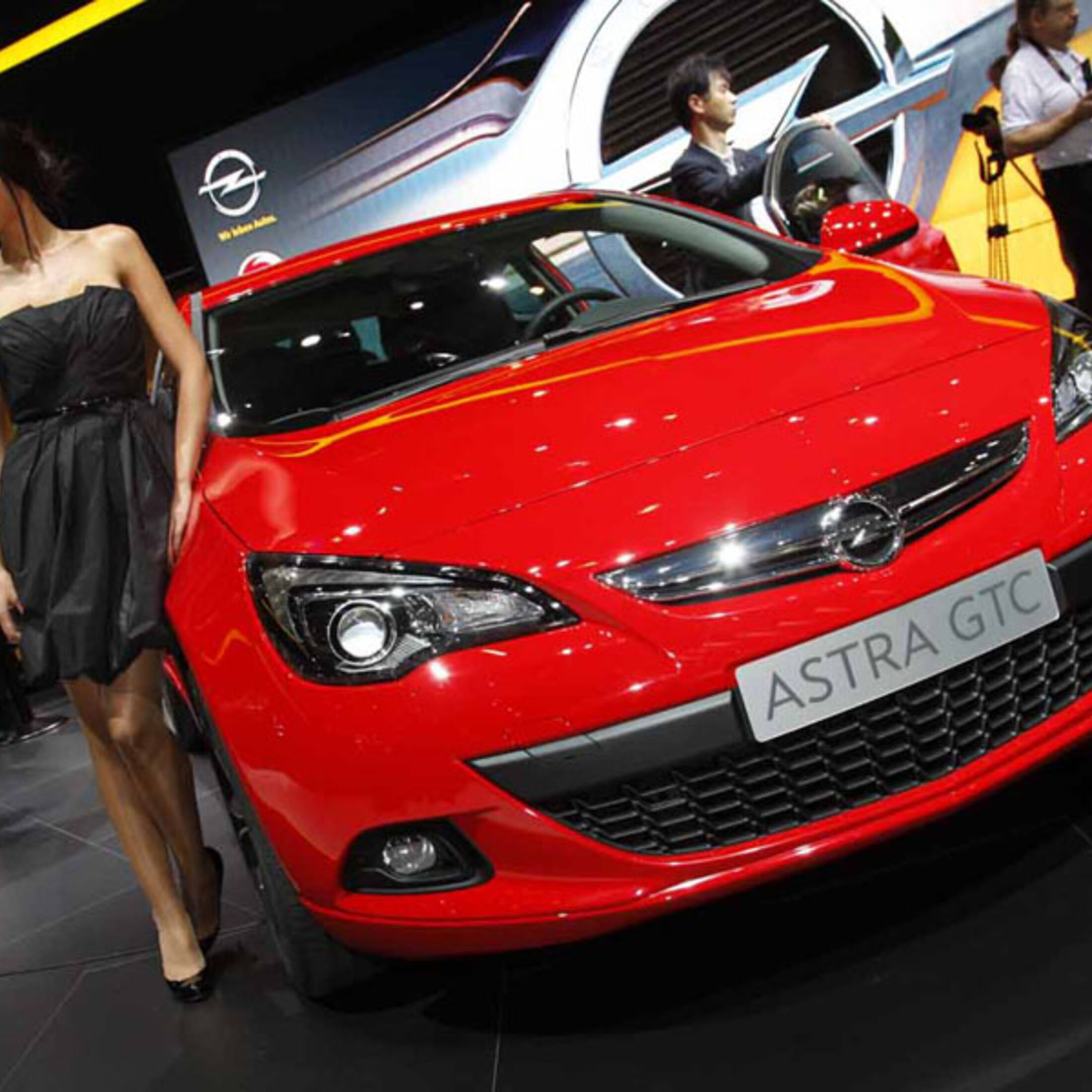 Opel Astra Facelift (2012): Preis & Motor