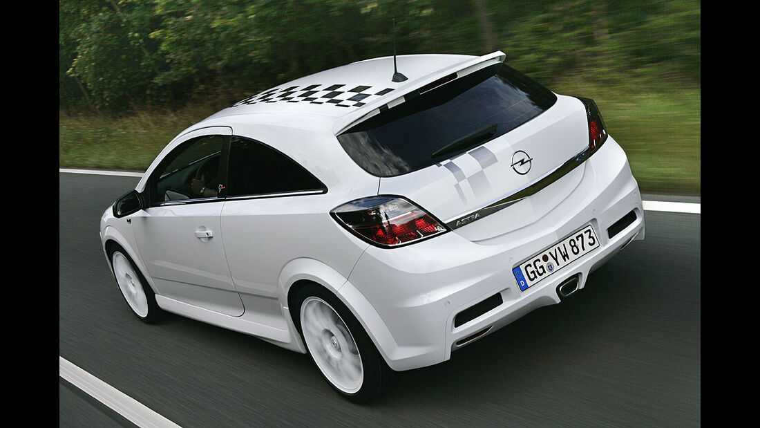 Opel Astra GTC OPC  2005