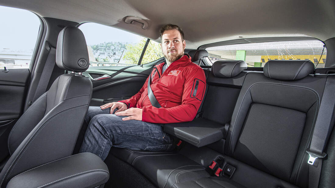 Opel-Astra-Interieur-169Gallery-39916b51-1696066.jpg