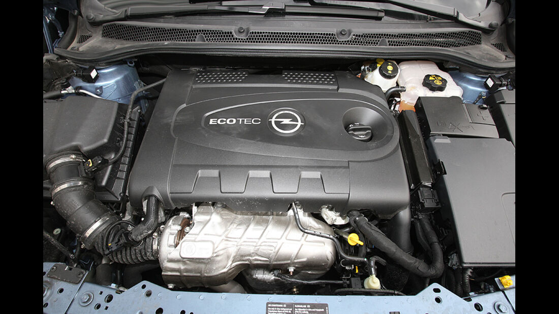 Opel Astra, Motor