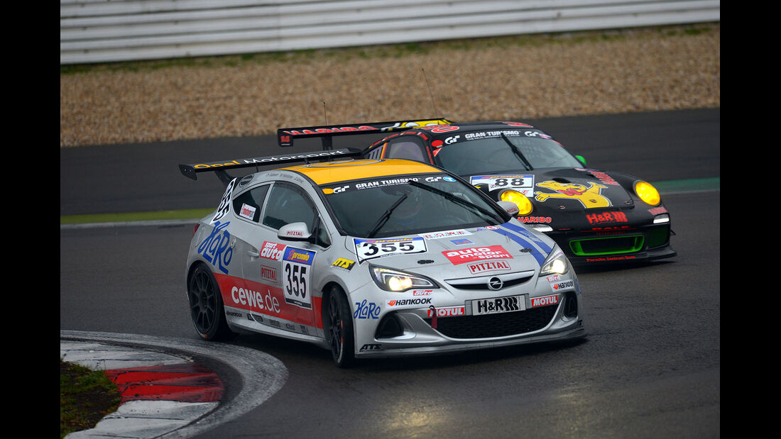 Opel Astra OPC Cup VLN Langstreckenmeisterschaft Nürburgring 2013