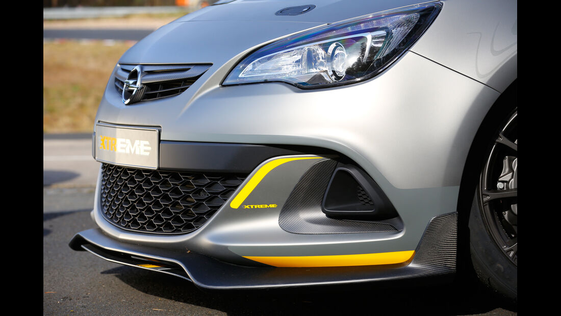 Opel Astra OPC Extreme, Front