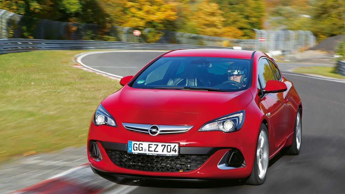 Opel Astra Opc Im Supertest Ein Wahrer Nordschleifen Blitz Auto Motor Und Sport