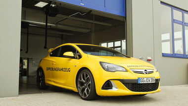 Opel Astra OPC, Motorhaube, Frontpartie