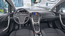 Opel Astra Sports Tourer 1.7 CDTi Ecoflex Edition, Cockpit