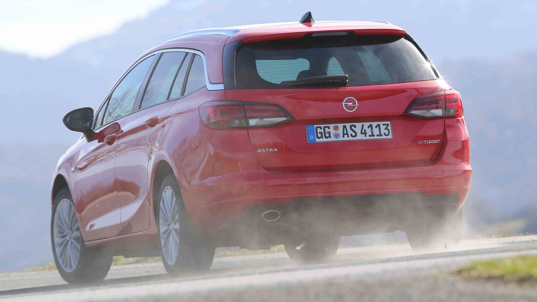 Opel Astra Sports Tourer 2016