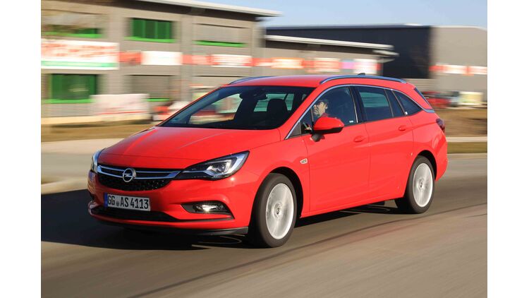 Fahrbericht Opel Astra Sports Tourer Auto Motor Und Sport