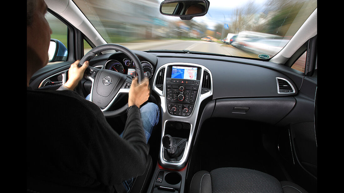 Opel Astra Sports Tourer, Cockpit, Innenraum