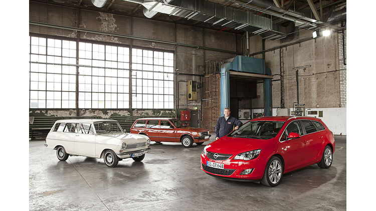 Opel Astra Sports Tourer Fahrbericht Drei Kombi Generationen Auto Motor Und Sport