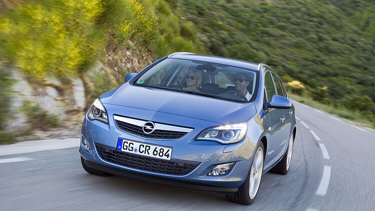 Opel Astra Sports Tourer Caravan Nachfolger Im Fahrbericht Auto Motor Und Sport