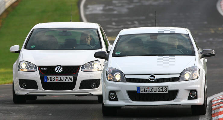 Opel Astra gegen VW Golf