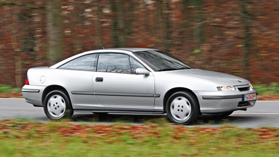 Opel Calibra, Seitenansicht