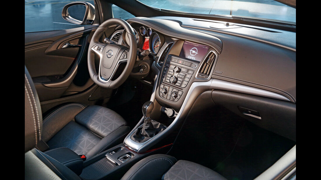Opel Cascada, Cockpit, Interieur